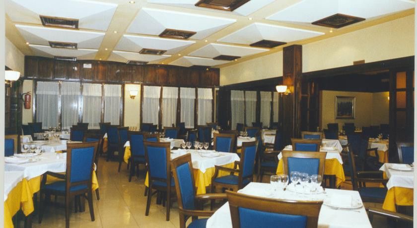 Hotel Restaurante Emilio 3*